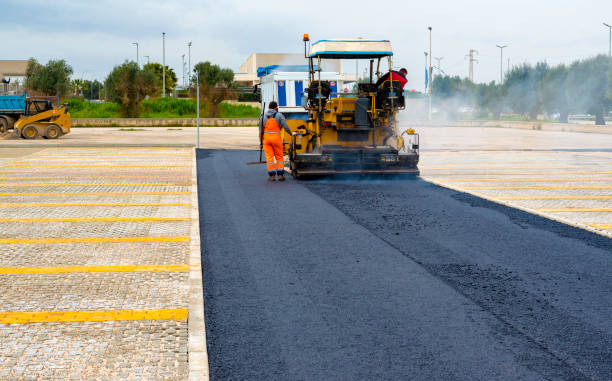 Professional Driveway Paving Services in Trumbull Center, CT